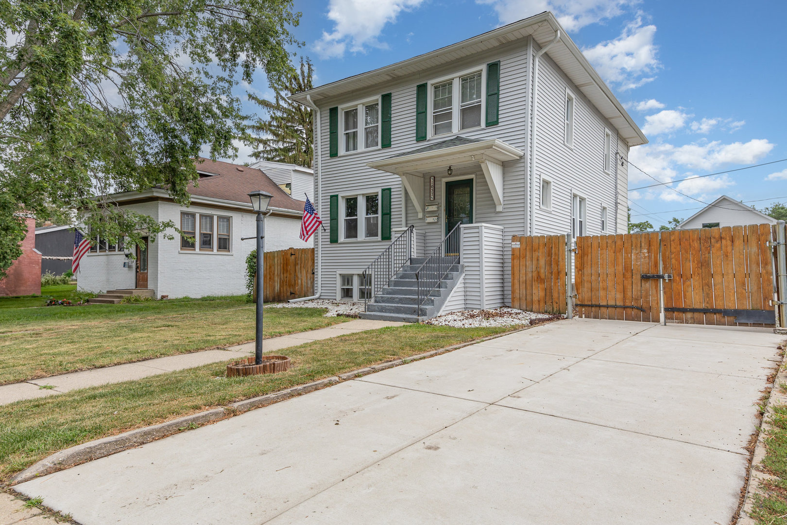 1057 Hollywood Avenue