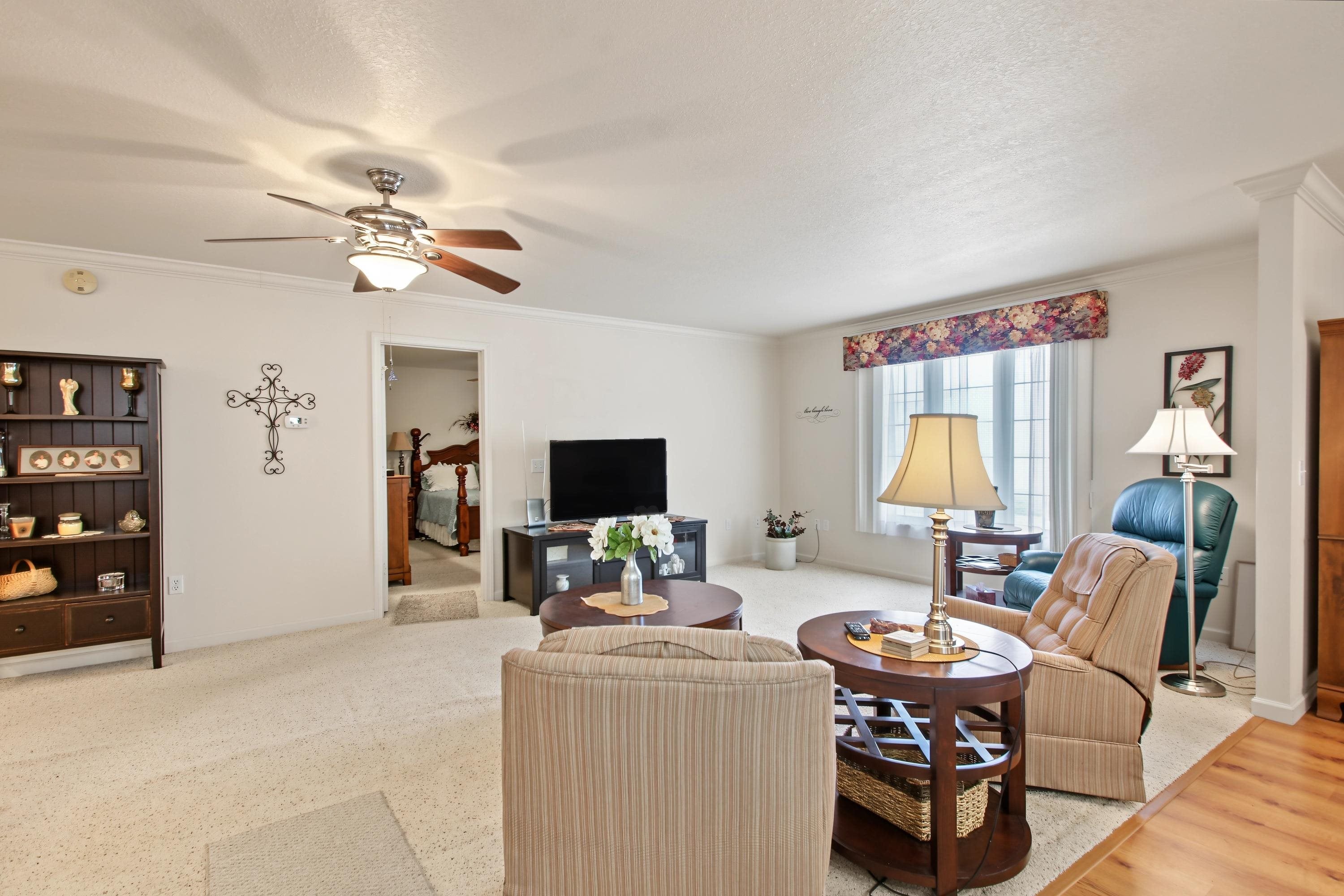 5009 Lake Ridge Drive