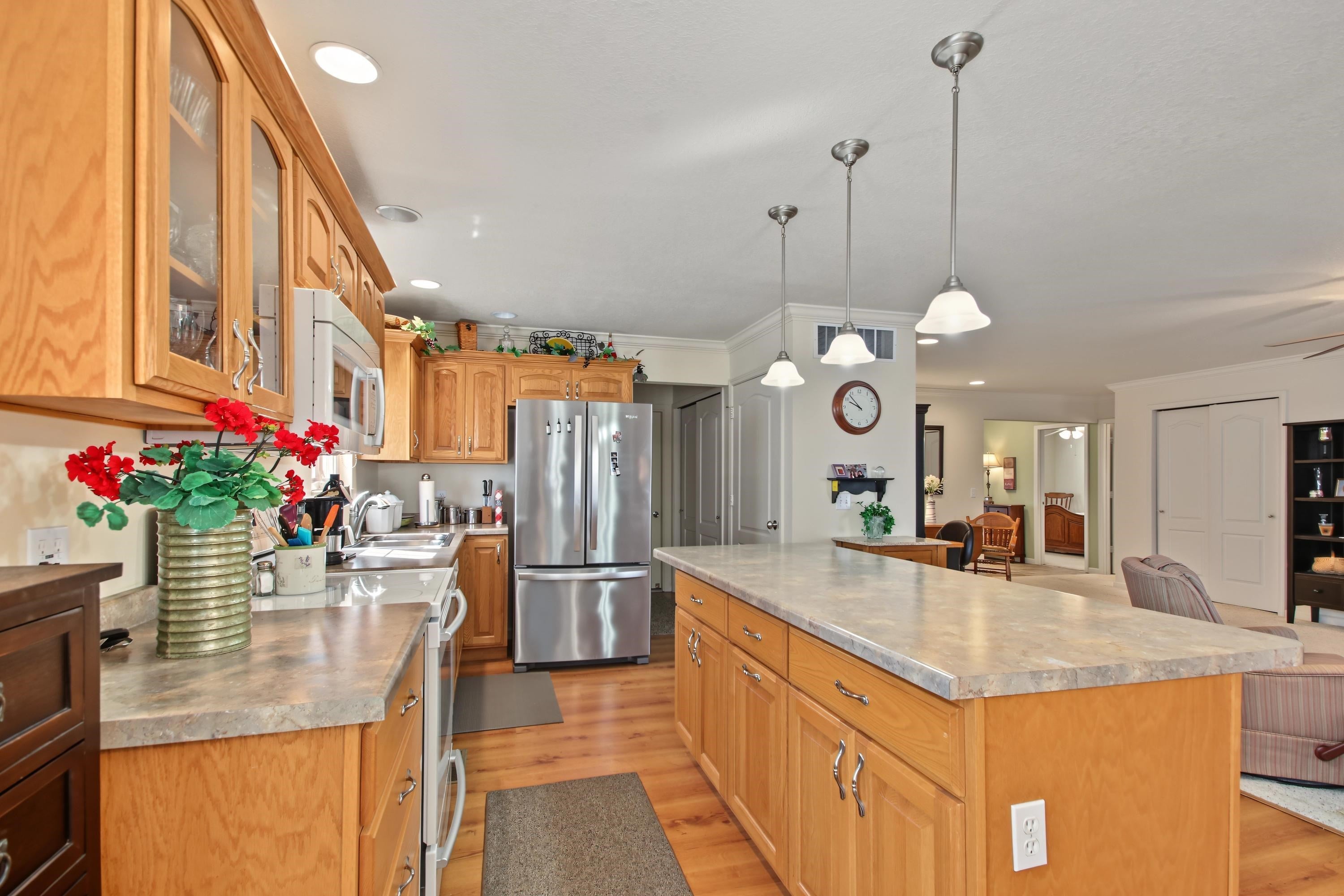 5009 Lake Ridge Drive