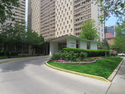 Tiny photo for 3950 N Lake Shore Drive #1207B, Chicago, IL 60613 (MLS # 12382332)