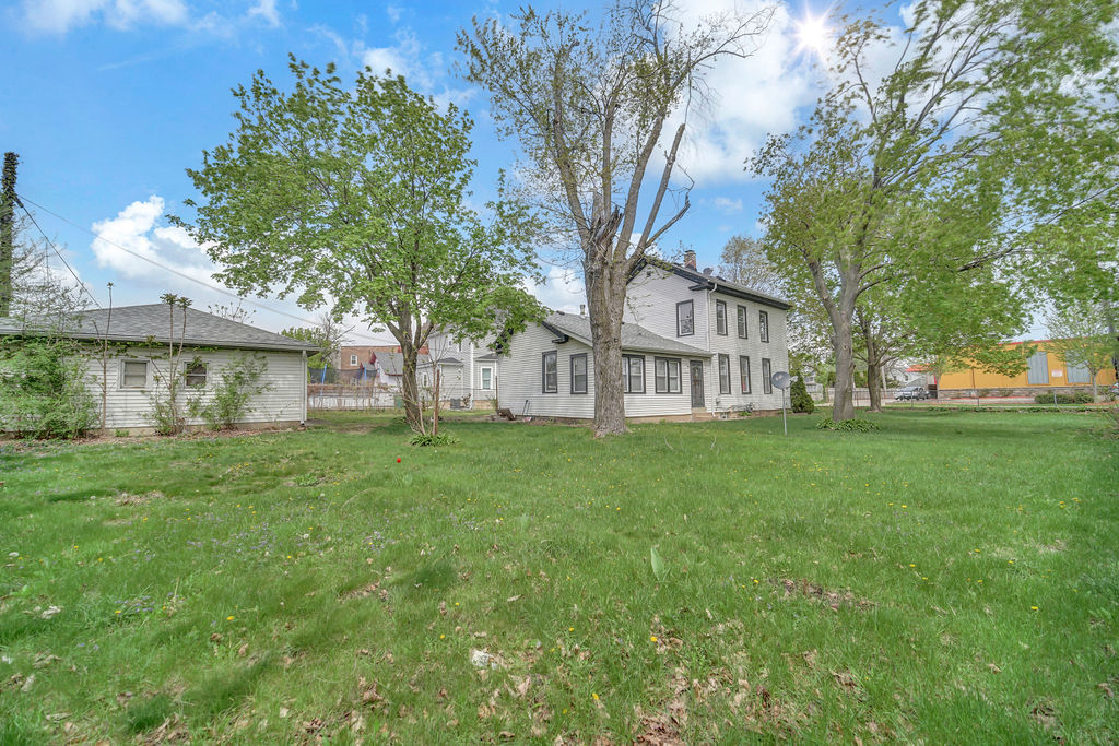 205 Casseday Avenue