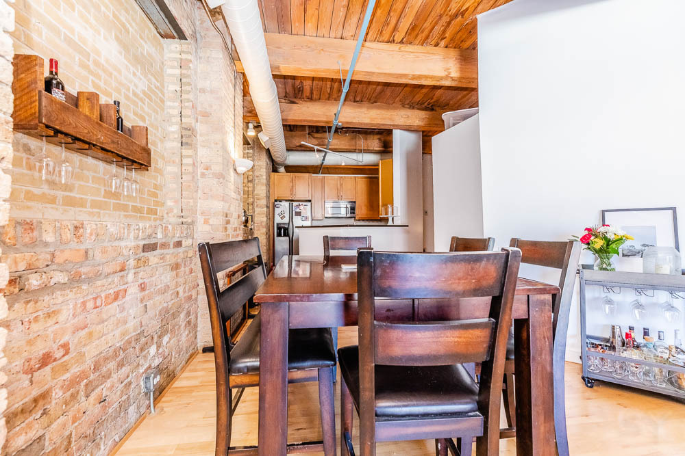 225 W HURON Street 506
