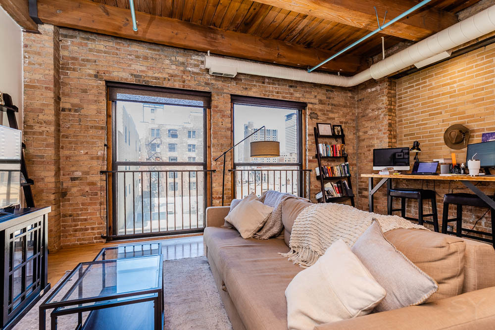 225 W HURON Street 506