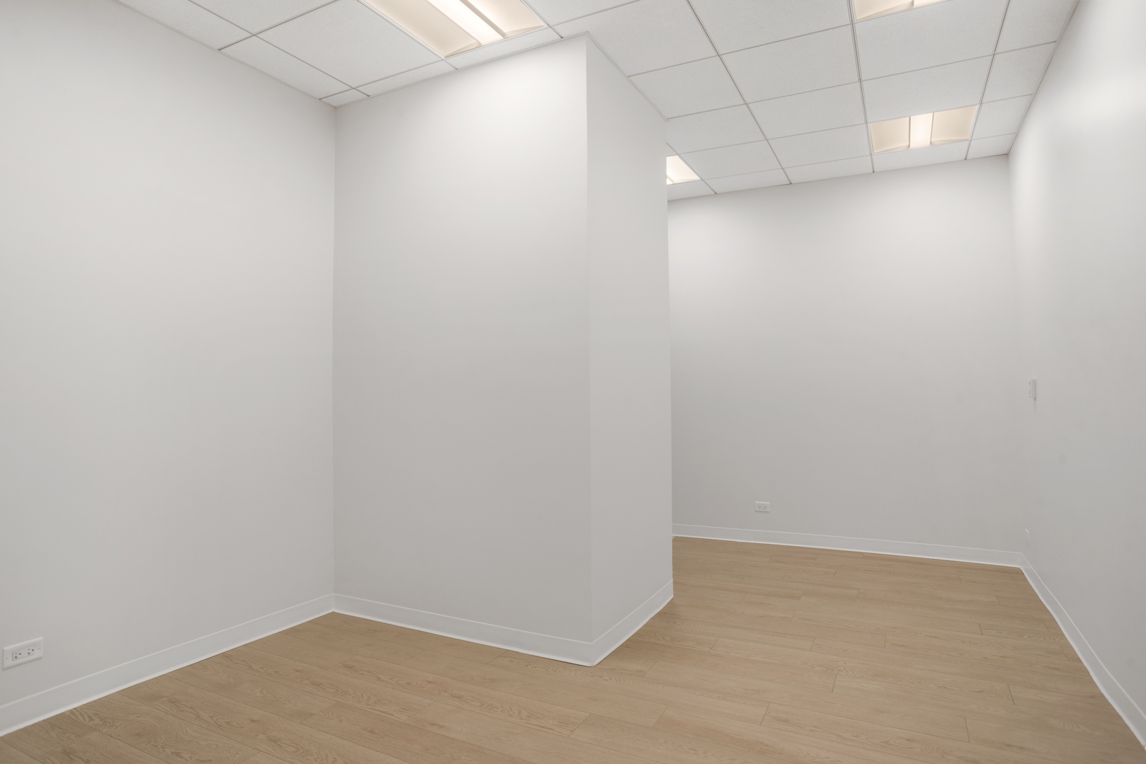 Chicago, Illinois 60601, United States, ,Commercial,Active,109756