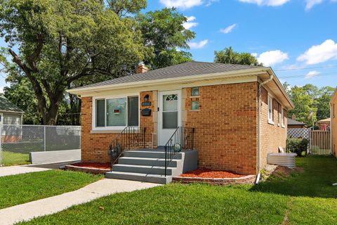 Tiny photo for 1051 Burnham Avenue, Calumet City, IL 60409 (MLS # 12597884)