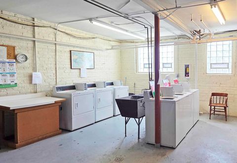 Tiny photo for 2333 W Farwell Avenue #3S, Chicago, IL 60645 (MLS # 12591385)