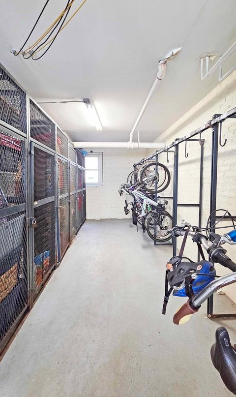 Tiny photo for 2333 W Farwell Avenue #3S, Chicago, IL 60645 (MLS # 12591385)