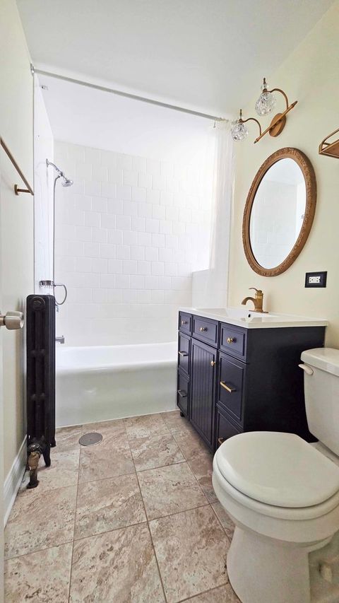 Tiny photo for 2333 W Farwell Avenue #3S, Chicago, IL 60645 (MLS # 12591385)