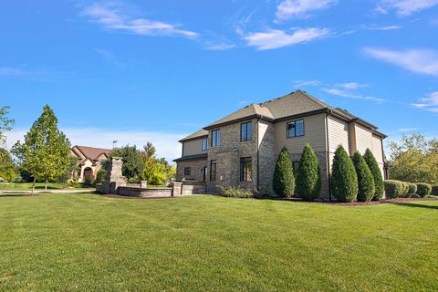 Tiny photo for 22018 Mary Drive, Frankfort, IL 60423 (MLS # 12479040)