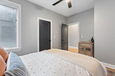 Tiny photo for 2463 W FOSTER Avenue #3, Chicago, IL 60625 (MLS # 12499479)