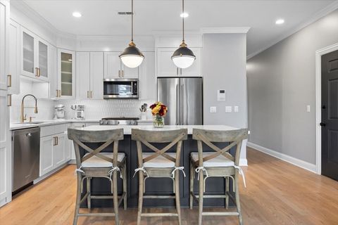 Tiny photo for 2463 W FOSTER Avenue #3, Chicago, IL 60625 (MLS # 12499479)