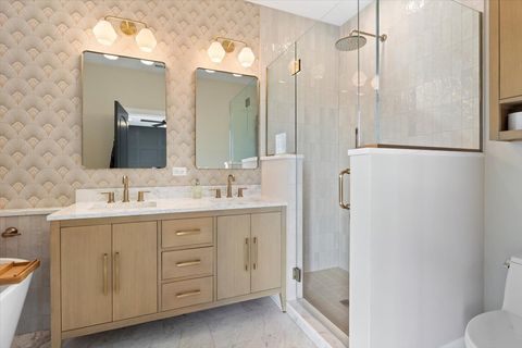 Tiny photo for 2463 W FOSTER Avenue #3, Chicago, IL 60625 (MLS # 12499479)