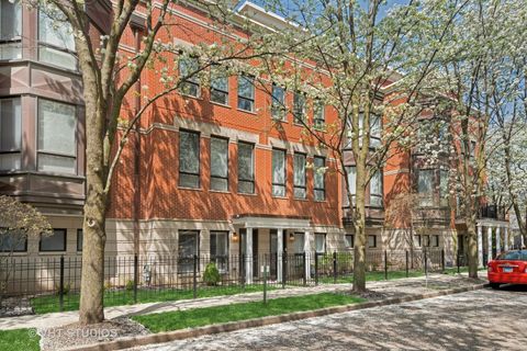 1218 N Orleans Street Chicago IL 60610