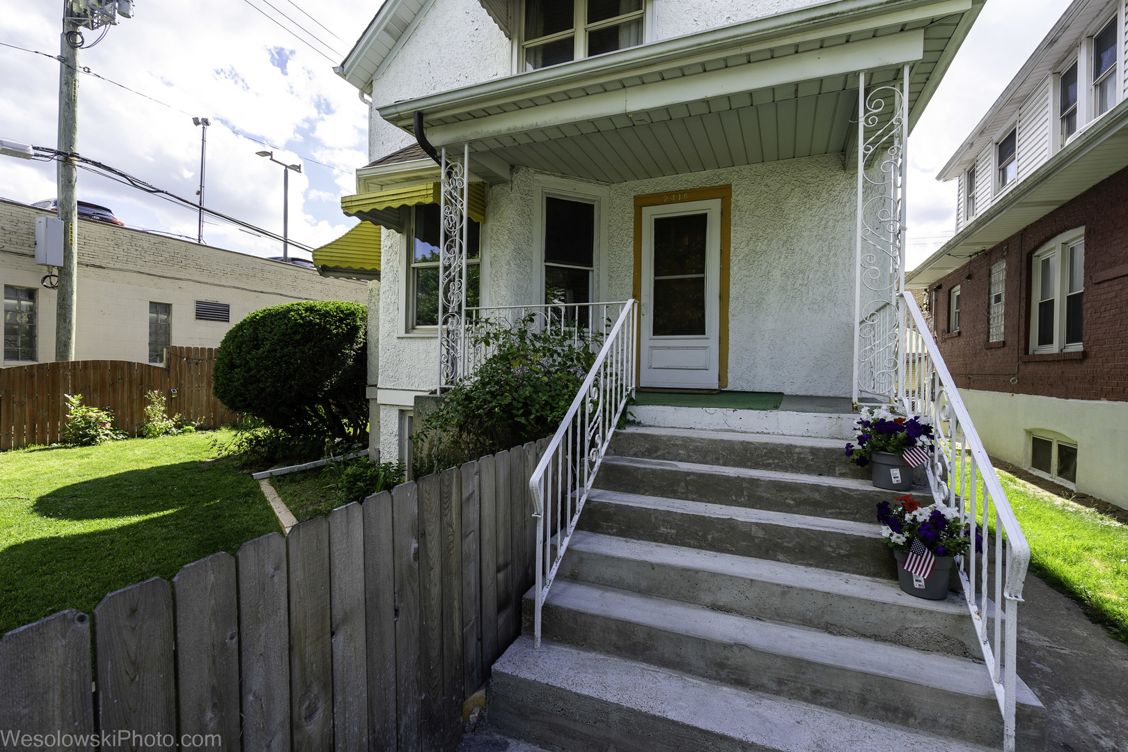 2416 N Rutherford Avenue