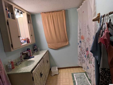 Tiny photo for 1930 Adams St, Quincy, IL 62301 (MLS # 12587633)