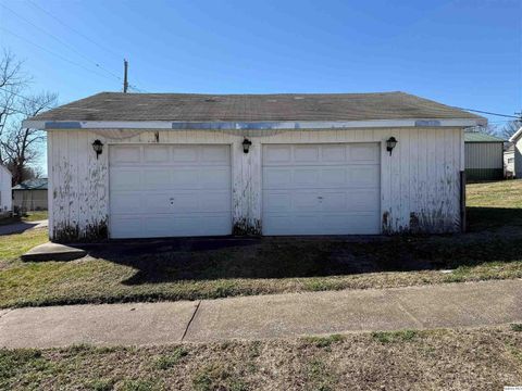 Tiny photo for 1930 Adams St, Quincy, IL 62301 (MLS # 12587633)
