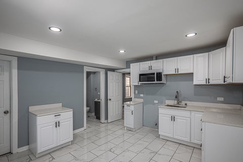 Tiny photo for 320 S Whipple Street, Chicago, IL 60612 (MLS # 12725038)