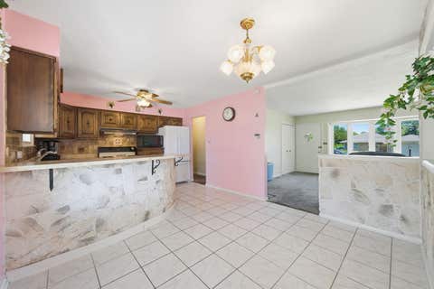 Tiny photo for 498 Gilbert Drive, Wood Dale, IL 60191 (MLS # 12661868)