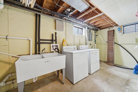 Tiny photo for 498 Gilbert Drive, Wood Dale, IL 60191 (MLS # 12661868)