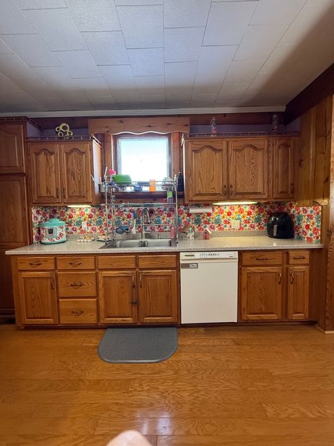 Tiny photo for 200 W McHaney Street W, Harrisburg, IL 62946 (MLS # 12558126)