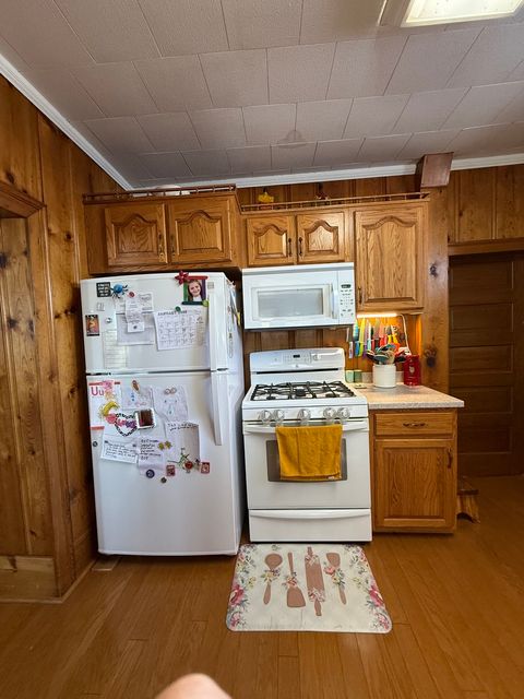Tiny photo for 200 W McHaney Street W, Harrisburg, IL 62946 (MLS # 12558126)