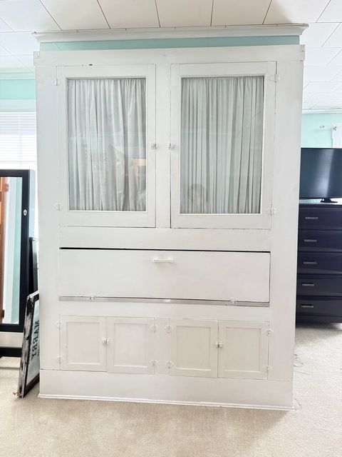 Tiny photo for 200 W McHaney Street W, Harrisburg, IL 62946 (MLS # 12558126)