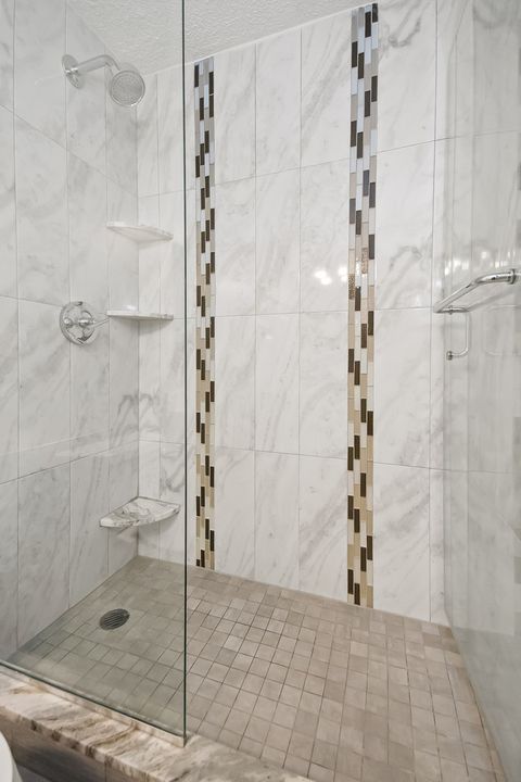 Tiny photo for 10 E Ontario Street #1004, Chicago, IL 60611 (MLS # 12590448)