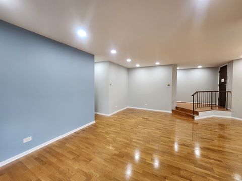 Tiny photo for 1044 Creekside Court #2B, Wheeling, IL 60090 (MLS # 12488051)