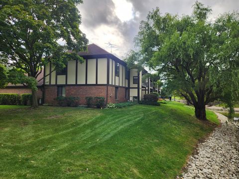 Tiny photo for 1044 Creekside Court #2B, Wheeling, IL 60090 (MLS # 12488051)
