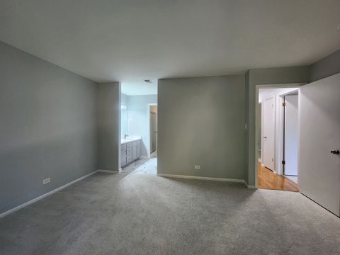 Tiny photo for 1044 Creekside Court #2B, Wheeling, IL 60090 (MLS # 12488051)