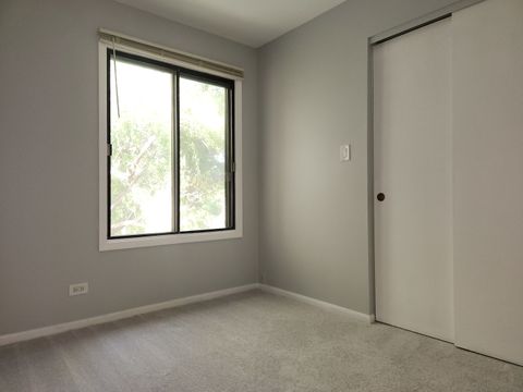 Tiny photo for 1044 Creekside Court #2B, Wheeling, IL 60090 (MLS # 12488051)