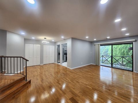 Tiny photo for 1044 Creekside Court #2B, Wheeling, IL 60090 (MLS # 12488051)