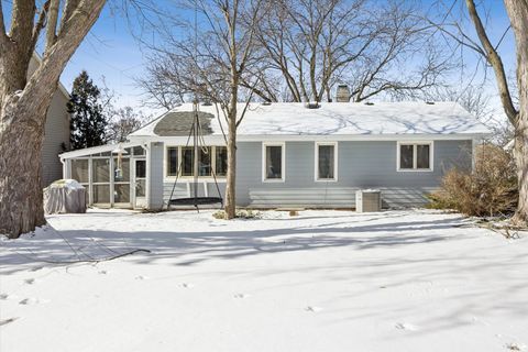 Tiny photo for 1607 Stoddard Avenue, Wheaton, IL 60187 (MLS # 12557885)