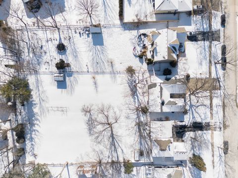 Tiny photo for 1607 Stoddard Avenue, Wheaton, IL 60187 (MLS # 12557885)