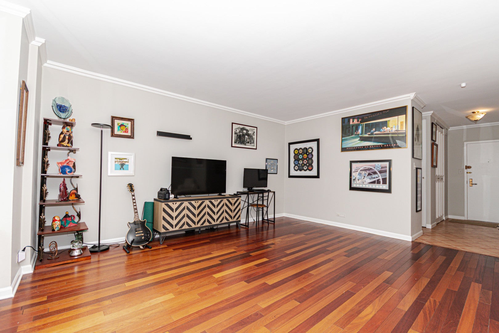 777 N Michigan Avenue 3407