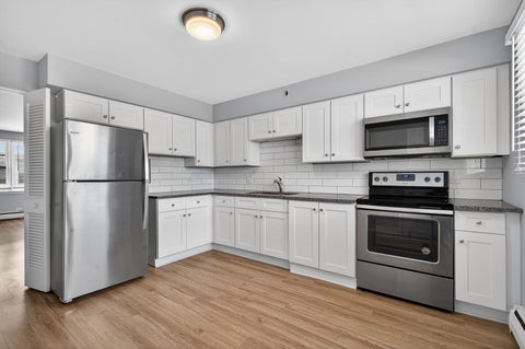 Tiny photo for 34 S Kensington Avenue #05, La Grange, IL 60525 (MLS # 12743419)