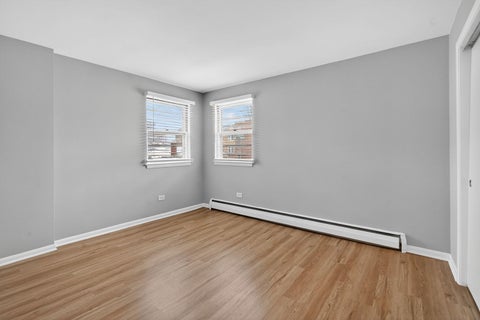 Tiny photo for 34 S Kensington Avenue #05, La Grange, IL 60525 (MLS # 12743419)