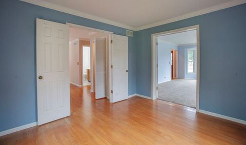 Tiny photo for 2705 Colonial Drive, Elgin, IL 60124 (MLS # 12580349)