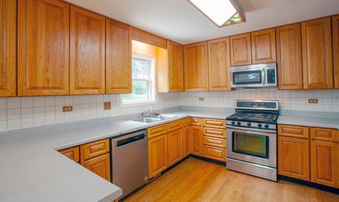 Tiny photo for 2705 Colonial Drive, Elgin, IL 60124 (MLS # 12580349)