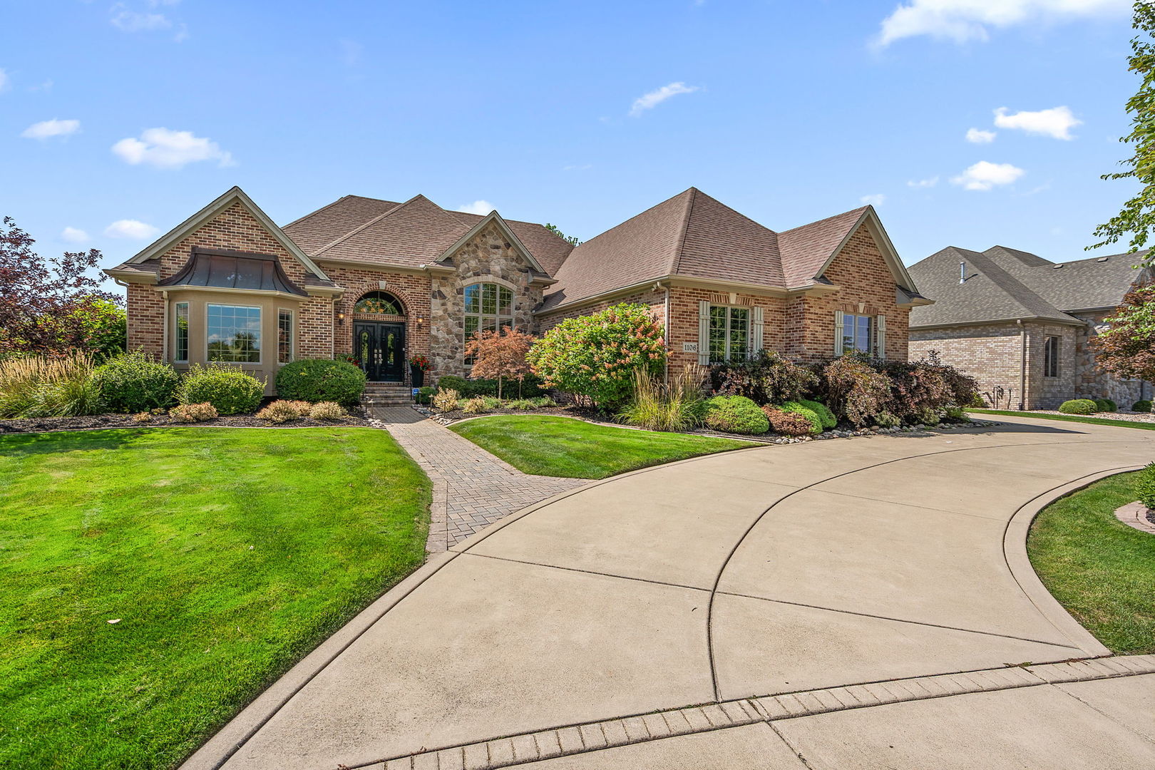 1106 Kensington Court