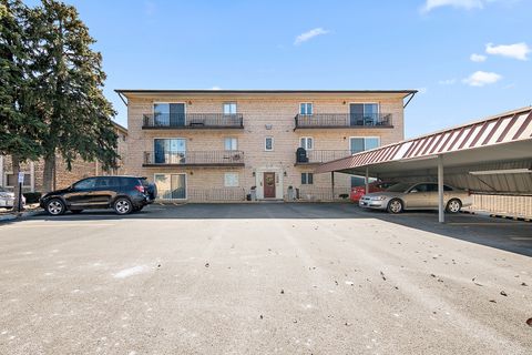 Photo of 10609 Southwest Highway #1A, Worth, IL 60482 (MLS # 12578813)