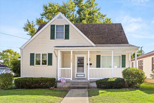 1107 W BRIDGE ST, STREATOR, IL 61364 - Image ae113f3a1fc5bacbc3e2bdc9b6bb6ffa/3257472680