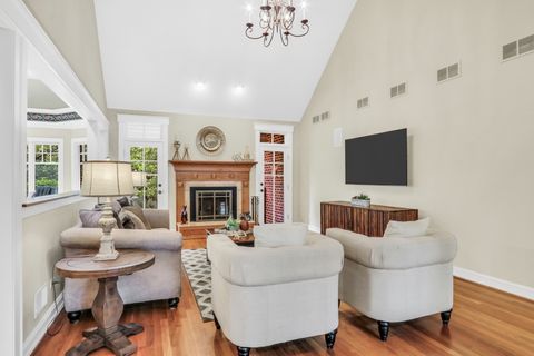 Tiny photo for 5684 Wolf Road, Western Springs, IL 60558 (MLS # 12568451)