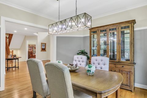 Tiny photo for 5684 Wolf Road, Western Springs, IL 60558 (MLS # 12568451)