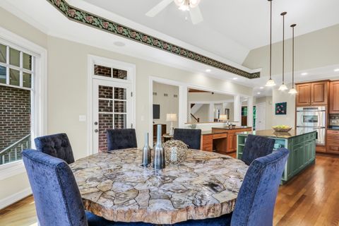 Tiny photo for 5684 Wolf Road, Western Springs, IL 60558 (MLS # 12568451)