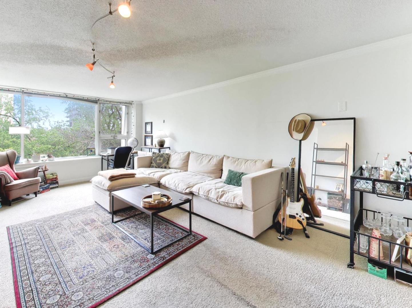 2728 N Hampden Court 501