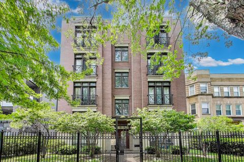 4860 N Kenmore Avenue 4S Chicago IL 60640