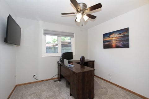 Tiny photo for 130 WESTVIEW Street, Hoffman Estates, IL 60169 (MLS # 12720283)