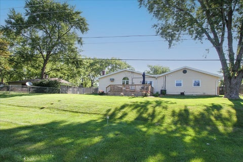 Tiny photo for 130 WESTVIEW Street, Hoffman Estates, IL 60169 (MLS # 12720283)