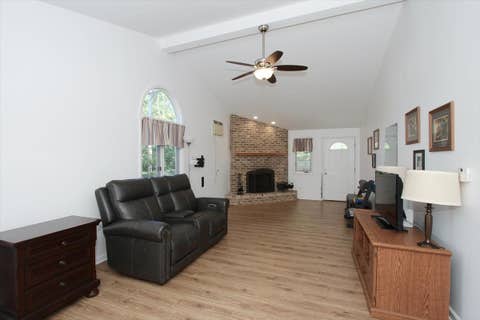 Tiny photo for 130 WESTVIEW Street, Hoffman Estates, IL 60169 (MLS # 12720283)